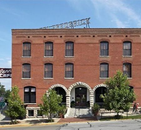 Hotel Frederick Boonville Exteriér fotografie